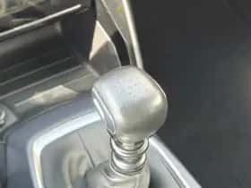 Peugeot 2008 (2020) thumbnail 31