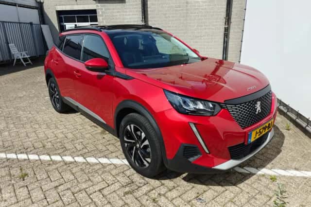 Peugeot 2008 (2020) thumbnail 7