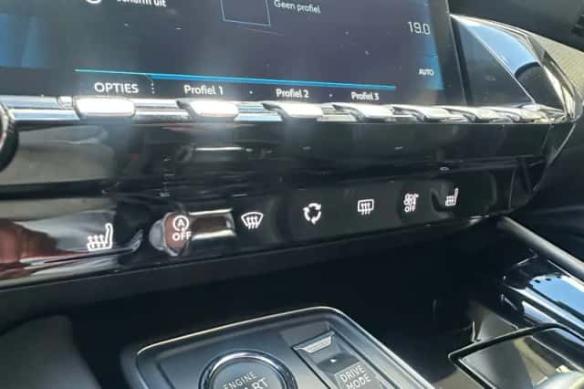 Peugeot 508 (2022) thumbnail 35