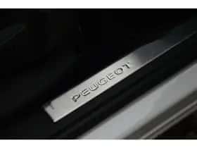 Peugeot 5008 (2024) thumbnail 11