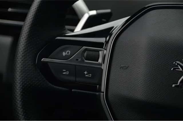Peugeot 5008 (2024) thumbnail 22