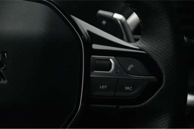 Peugeot 5008 (2024) thumbnail 23