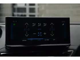 Peugeot 5008 (2024) thumbnail 25
