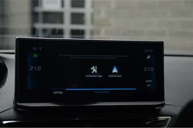 Peugeot 5008 (2024) thumbnail 29