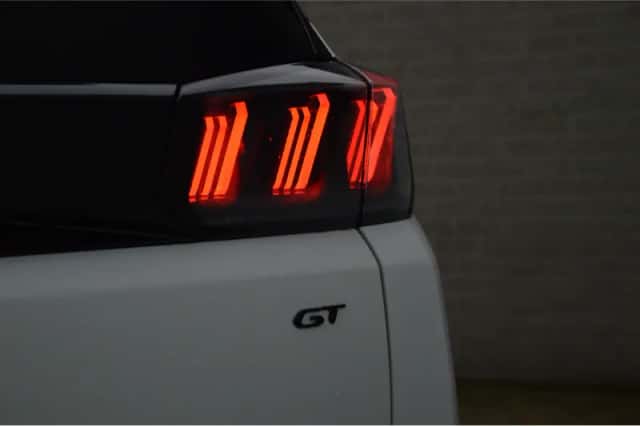 Peugeot 5008 (2024) thumbnail 32
