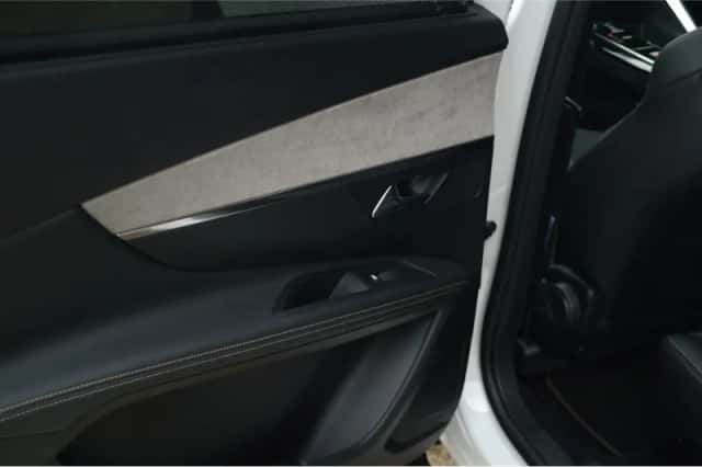 Peugeot 5008 (2024) thumbnail 34