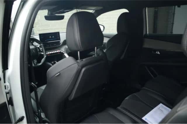 Peugeot 5008 (2024) thumbnail 35