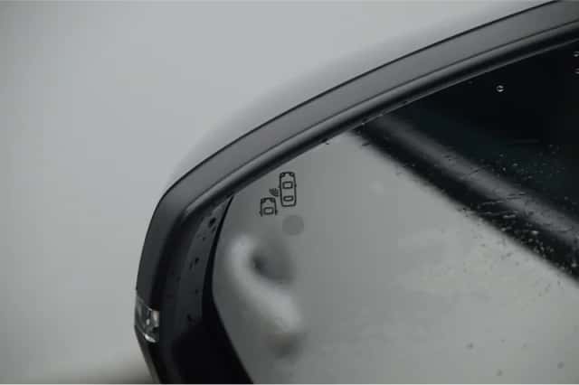 Peugeot 5008 (2024) thumbnail 41