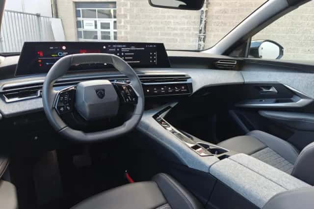 Peugeot 3008 (2025) thumbnail 15