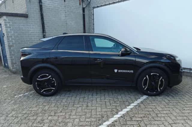 Peugeot 3008 (2025) thumbnail 8