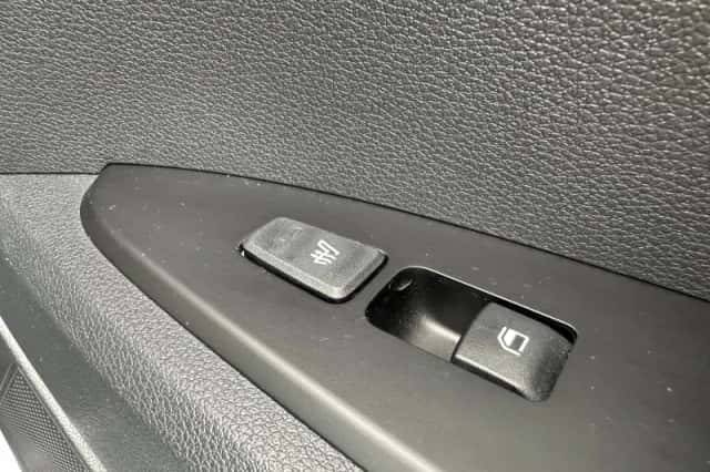 Kia Sportage (2023) thumbnail 20