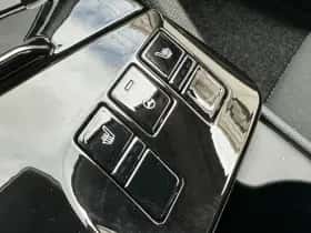 Kia Sportage (2023) thumbnail 26