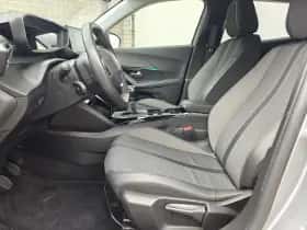 Peugeot 2008 (2022) thumbnail 11