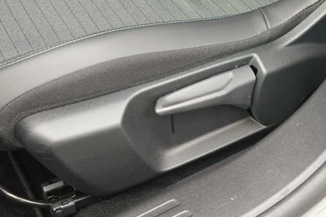 Peugeot 2008 (2022) thumbnail 12