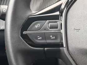 Peugeot 2008 (2022) thumbnail 20