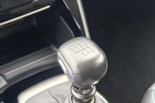 Peugeot 2008 (2022) thumbnail 30