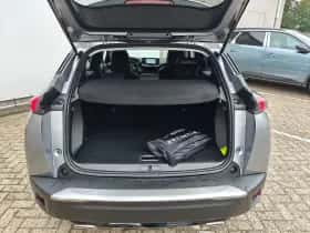 Peugeot 2008 (2022) thumbnail 32