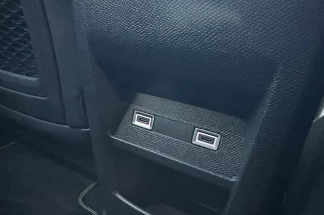 Peugeot 308 (2023) thumbnail 14