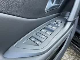 Peugeot 308 (2023) thumbnail 20