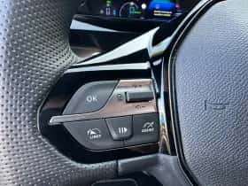 Peugeot 308 (2023) thumbnail 23