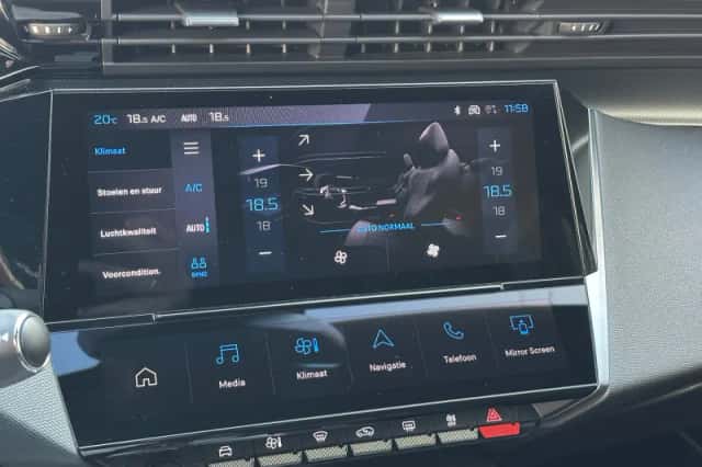 Peugeot 308 (2023) thumbnail 30