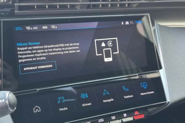 Peugeot 308 (2023) thumbnail 32