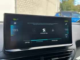 Peugeot 3008 (2023) thumbnail 18