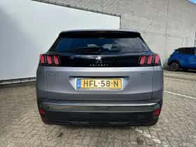 Peugeot 3008 (2023) thumbnail 3