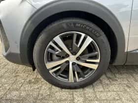 Peugeot 3008 (2023) thumbnail 28