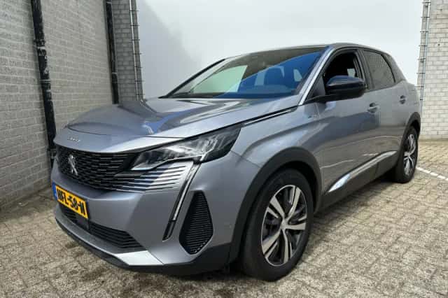 Peugeot 3008 (2023) thumbnail 7