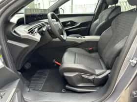 Peugeot 3008 (2024) thumbnail 13