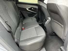 Peugeot 3008 (2024) thumbnail 14