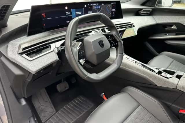 Peugeot 3008 (2024) thumbnail 17