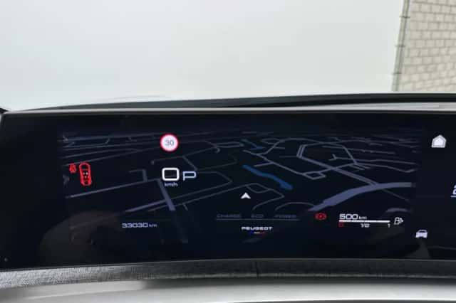 Peugeot 3008 (2024) thumbnail 18