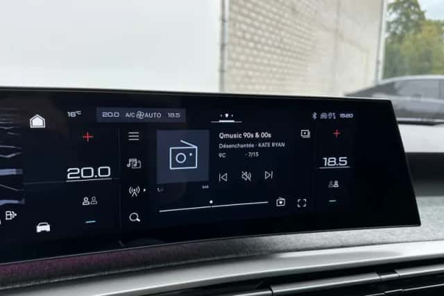Peugeot 3008 (2024) thumbnail 21
