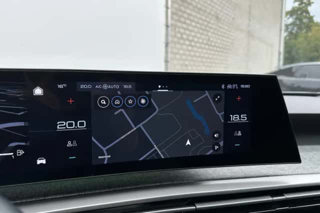 Peugeot 3008 (2024) thumbnail 23