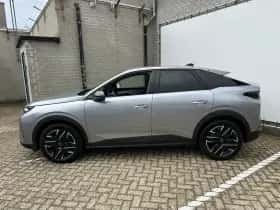 Peugeot 3008 (2024) thumbnail 4