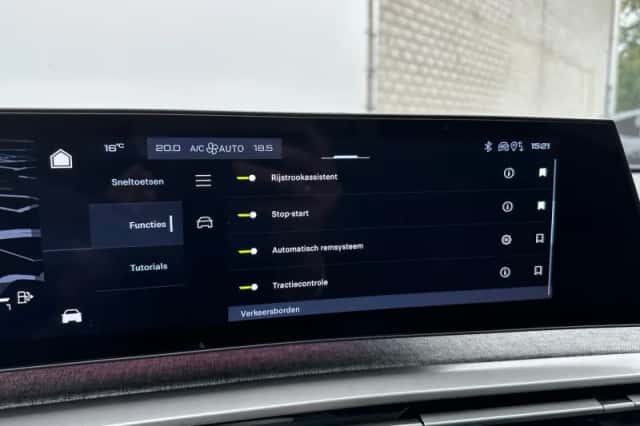 Peugeot 3008 (2024) thumbnail 33