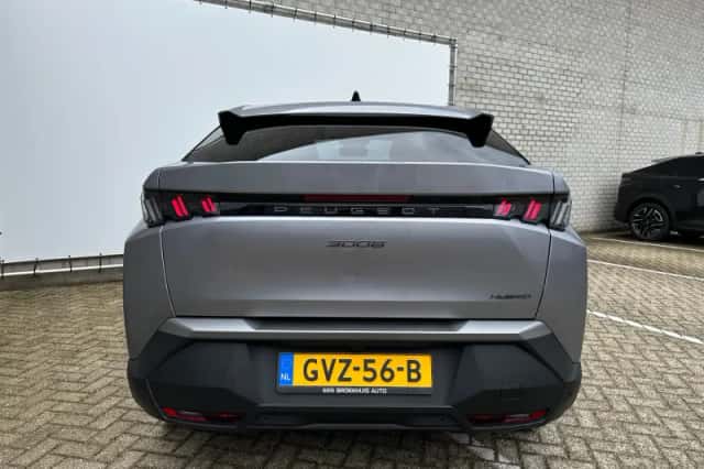 Peugeot 3008 (2024) thumbnail 9