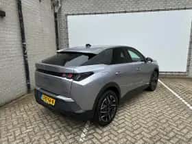 Peugeot 3008 (2024) thumbnail 10