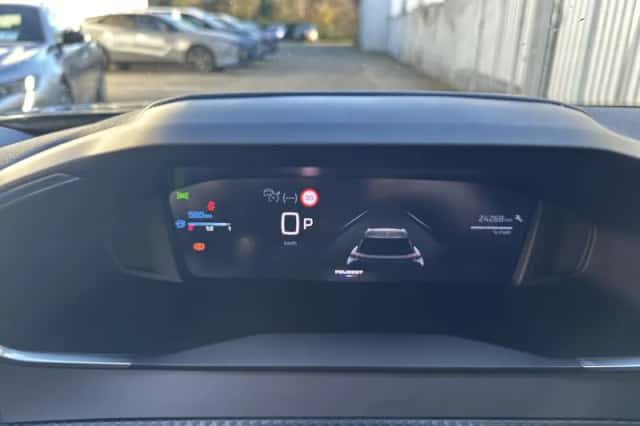 Peugeot 2008 (2024) thumbnail 20