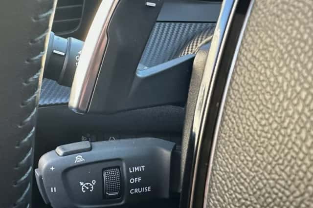 Peugeot 2008 (2024) thumbnail 22