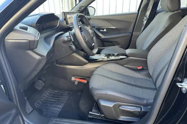 Peugeot 2008 (2024) thumbnail 27
