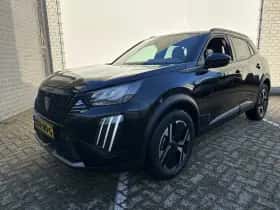 Peugeot 2008 (2024) thumbnail 4