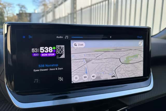 Peugeot 2008 (2024) thumbnail 38