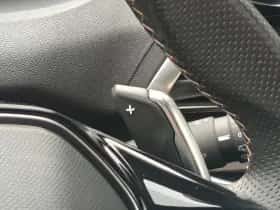 Peugeot 3008 (2023) thumbnail 20