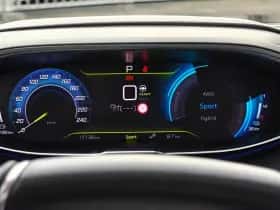 Peugeot 3008 (2023) thumbnail 24