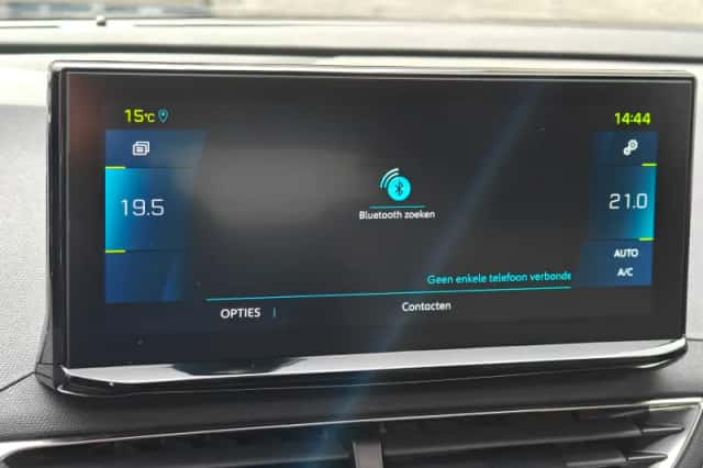 Peugeot 3008 (2023) thumbnail 30