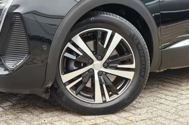 Peugeot 3008 (2023) thumbnail 44