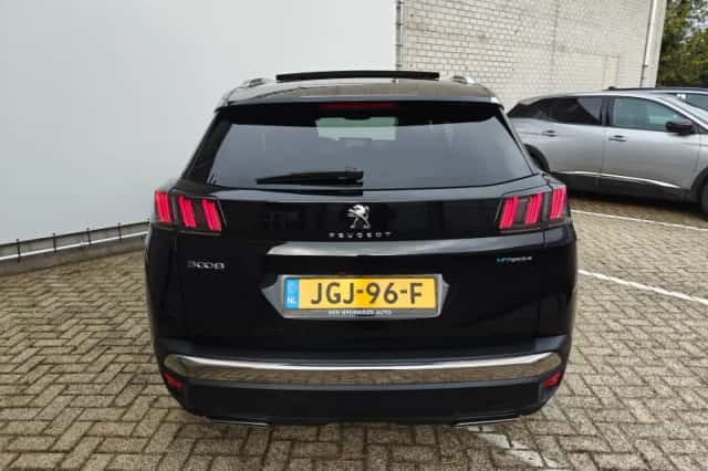 Peugeot 3008 (2023) thumbnail 10